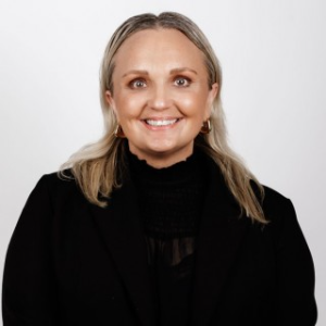 Alyce Caston  Agent