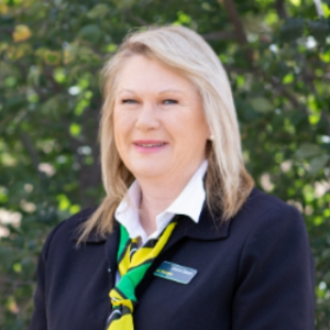 Donna Carson  Agent