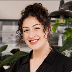 Eleni Findikakis  Agent