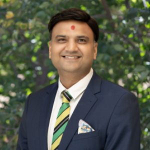 Mayur Gadhavi  Agent