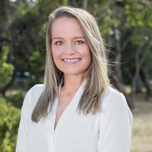 Candace Smith  Agent