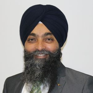 Maninder Banwait  Agent