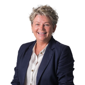 Caroline Johnston   Agent