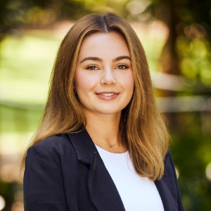 Emily Marsh  Agent