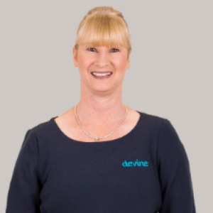 Jayne Fox  Agent