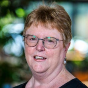 Leanne White  Agent