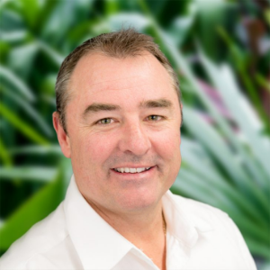 Troy MacRae  Agent