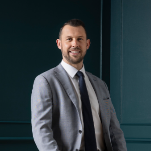 Hugh Tomlinson  Agent