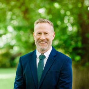 Adam Hutton  Agent