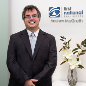 Andrew McGrath  Agent