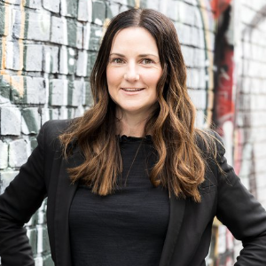 Alana Sheehan  Agent