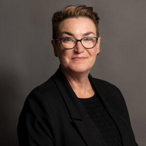 Amanda Poulton  Agent