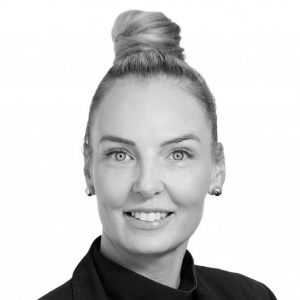 Katie Finlay  Agent