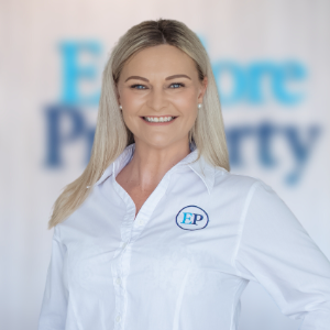 Jacqualine Parker   Agent