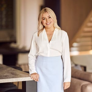 Christie Mortimer  Agent