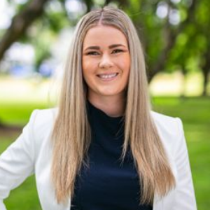 Ashleigh Hansom  Agent