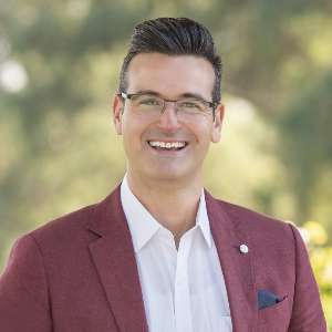Mark Di Giulio  Agent