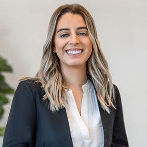 Monique Ortiz  Agent