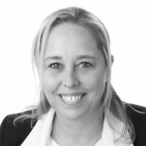 Kirsty Van Prooyen  Agent