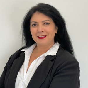 Michelle Savich  Agent