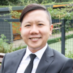 Eric Kuan  Agent