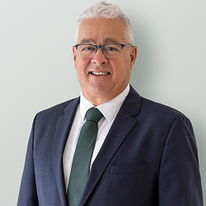 Greg Hedger  Agent