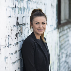 Candice Amenta  Agent