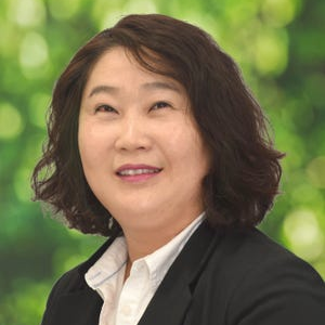 Clara Sungsook Yoon  Agent