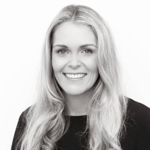 Emma Lowry  Agent