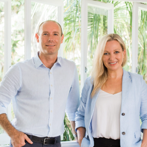 Scott Cowley & Kelsie Melville  Agent