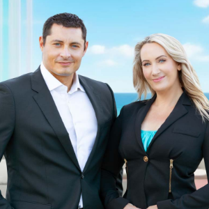 Alex & Victoria Fleri  Agent