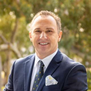 John Metaxas  Agent
