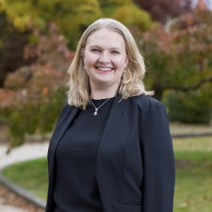 Caroline Weitzner  Agent