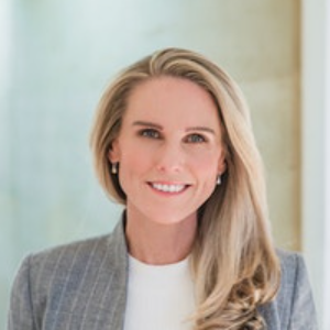 Danielle Vains  Agent