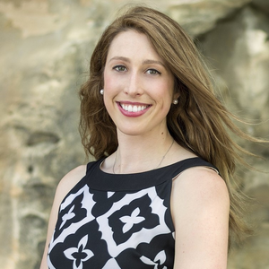 Kiara Bomben  Agent