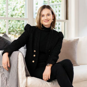 Ashleigh Toole  Agent