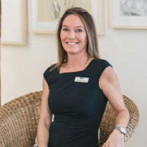 Melissa Young  Agent