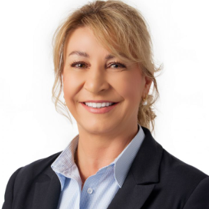 SILVIYA SARIC  Agent