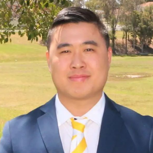Johnny Chang  Agent