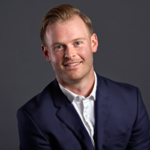 Matthew Holloway  Agent