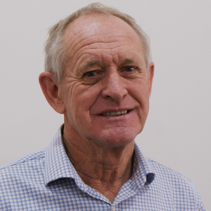 IAN KELLY  Agent