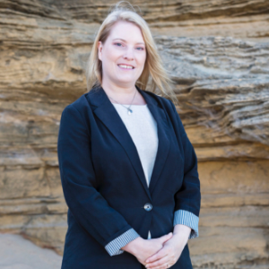 Elisha Kelly   Agent