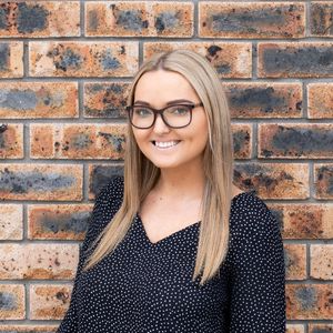 Ashleigh Tarrant  Agent