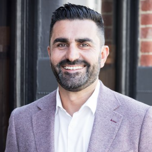 Spiro Kardamitsis  Agent