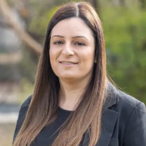 Mandy Elbayeh  Agent