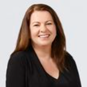 Lynda Clingan  Agent