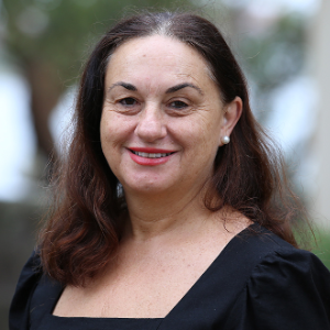 Nancy Mishevski  Agent