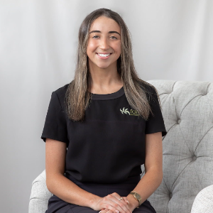 Caitlin Brett   Agent