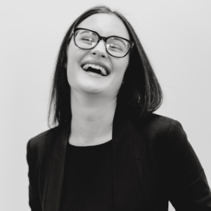 Justina Kazickaite  Agent