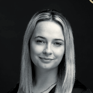 Darci Norris  Agent